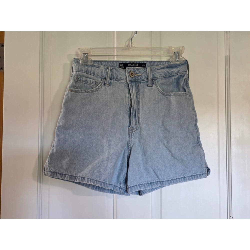 Hollister Ultra High-Rise 90s Shorts Light Wash Denim Size 00 W24 Festival Y2K